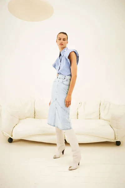 Look 17